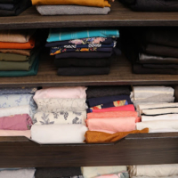 How to Organize Your Wardrobe Without Hangers: Simple, Smart Hacks