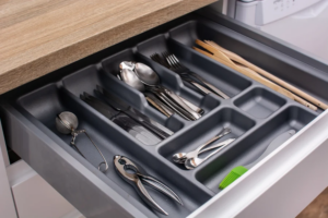 Organize Kitchen Drawers